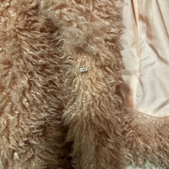 Dolls Kill light pink faux fur crop Jacket - Picture 3 of 8